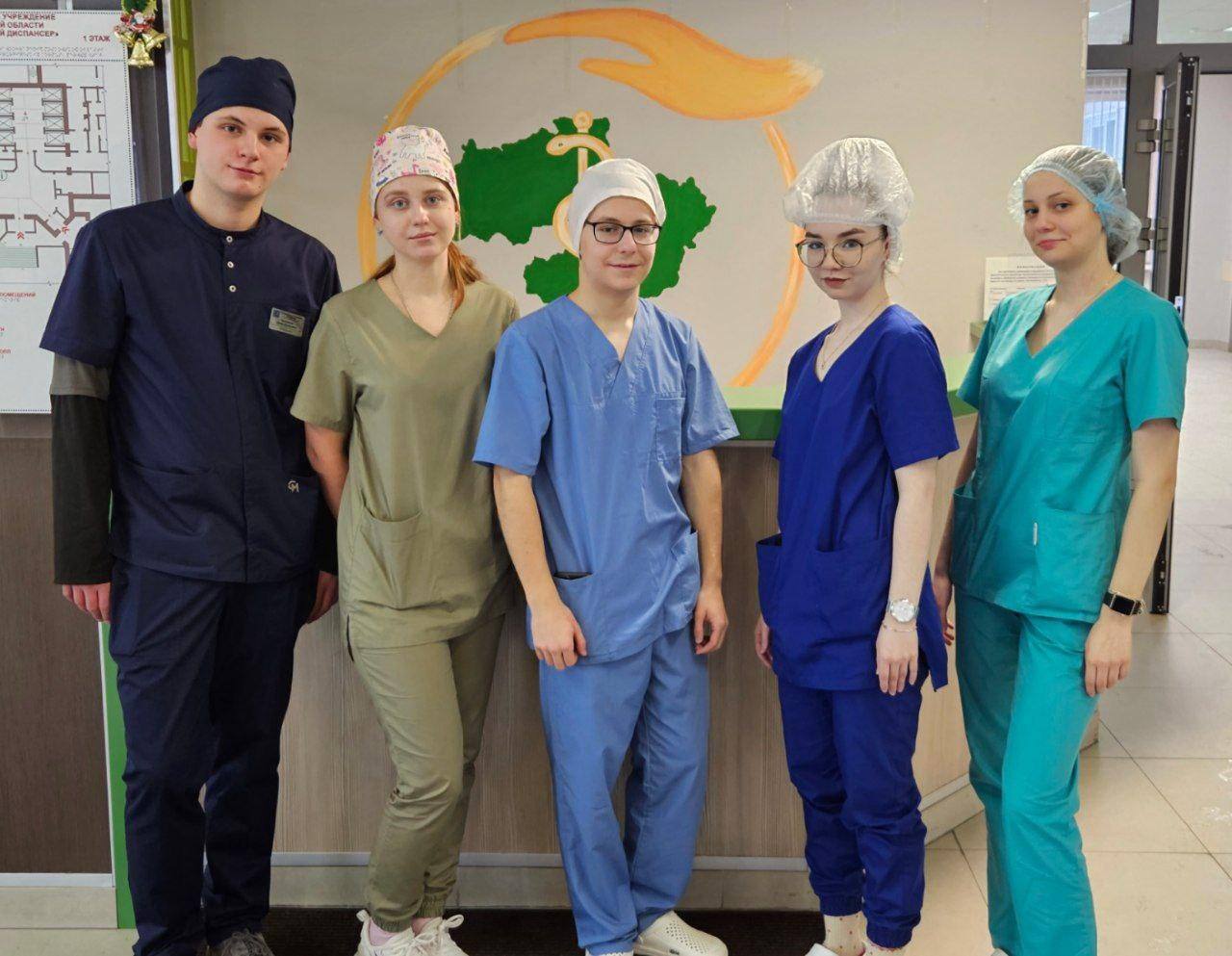 Реанимация онкодиспансера. Химиотерапевтическое отделение онкологического диспансера. Палата интенсивной терапии. Фармпорядок в анестезиологии и реанимации. Реанимация онкологического диспансера.